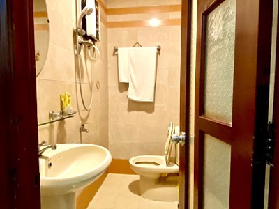 Cho thuê pjongf khép kín chính chủ t2 7341
