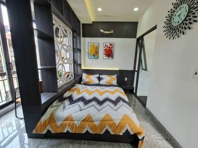Cho thuê pjongf khép kín chính chủ t2 7489