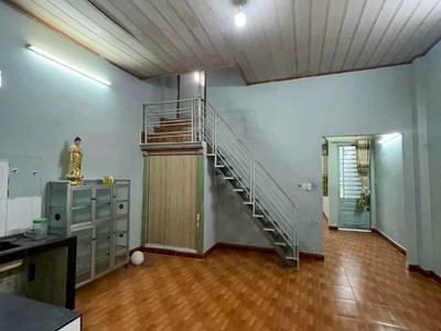 Cho thuê pjongf khép kín chính chủ t2 7419