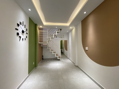 Cho thuê pjongf khép kín chính chủ t2 7447