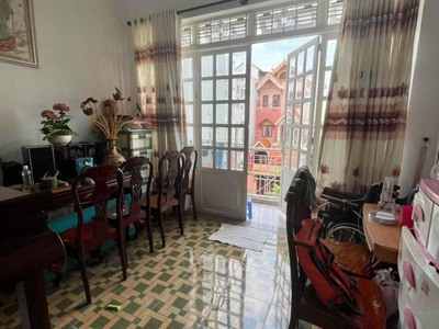 Cho thuê pjongf khép kín chính chủ t2 7345