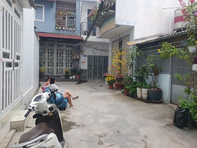 Cho thuê pjongf khép kín chính chủ t2 7439