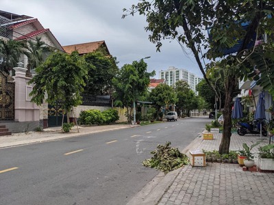 Cho thuê pjongf khép kín chính chủ t2 7462