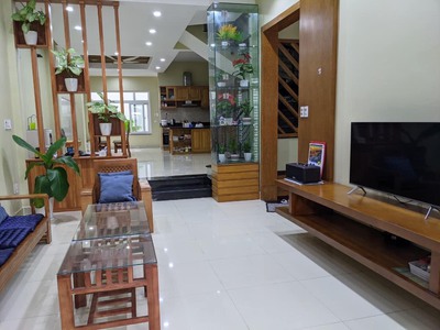 Cho thuê pjongf khép kín chính chủ t2 7464