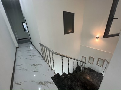 Cho thuê pjongf khép kín chính chủ t2 7302