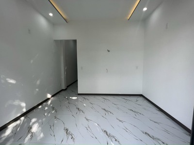 Cho thuê pjongf khép kín chính chủ t2 7304