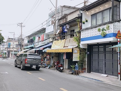 Cho thuê pjongf khép kín chính chủ t2 7272