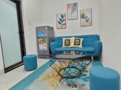 Cho thuê pjongf khép kín chính chủ t2 7574