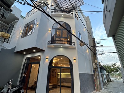 Tìm chủ có oto cho nhà 2 mặt kiệt Hà Huy Tập 0