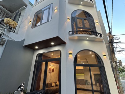 Tìm chủ có oto cho nhà 2 mặt kiệt Hà Huy Tập 18