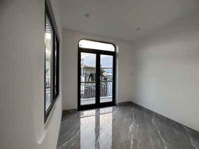 Tìm chủ có oto cho nhà 2 mặt kiệt Hà Huy Tập 11