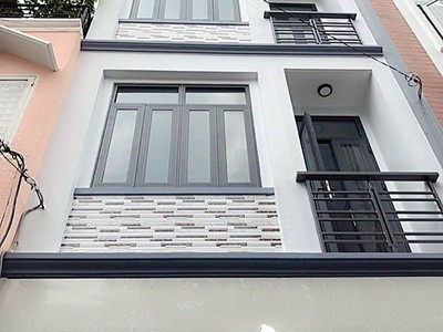 Cho thuê pjongf khép kín chính chủ t2 7860