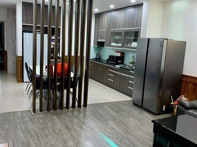 Cho thuê pjongf khép kín chính chủ t2 8477