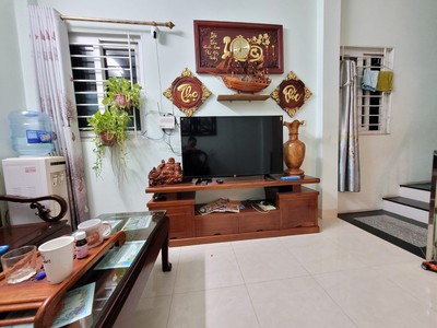 Cho thuê pjongf khép kín chính chủ t2 7663