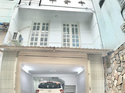 Cho thuê pjongf khép kín chính chủ t2 8507