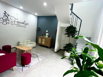 Cho thuê pjongf khép kín chính chủ t2 7947
