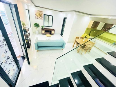 Cho thuê pjongf khép kín chính chủ t2 7986