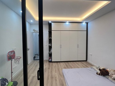 Cho thuê pjongf khép kín chính chủ t2 8609