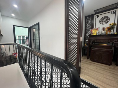 Cho thuê pjongf khép kín chính chủ t2 8644
