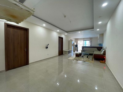 Cho thuê pjongf khép kín chính chủ t2 8394