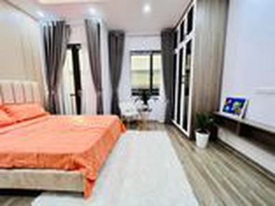 Cho thuê pjongf khép kín chính chủ t2 8499