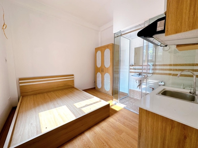 Cho thuê pjongf khép kín chính chủ t2 8694