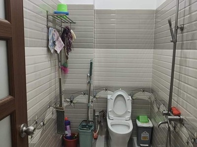 Cho thuê pjongf khép kín chính chủ t2 8549