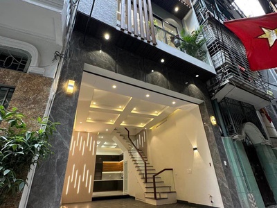 Cho thuê pjongf khép kín chính chủ t2 8497