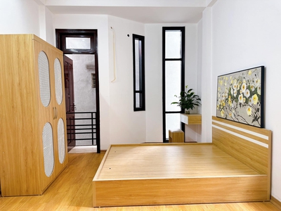 Cho thuê pjongf khép kín chính chủ t2 8697