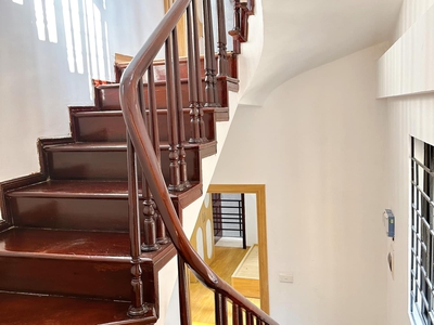 Cho thuê pjongf khép kín chính chủ t2 8700