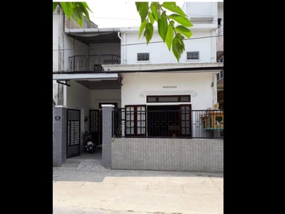Cho thuê pjongf khép kín chính chủ t2 8226