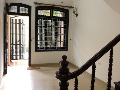 Cho thuê pjongf khép kín chính chủ t2 8686