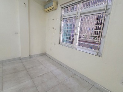 Cho thuê pjongf khép kín chính chủ t2 8683