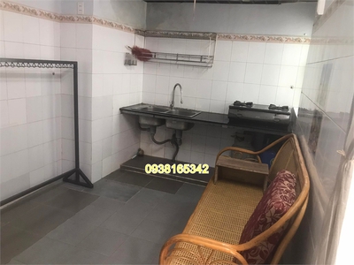 Cho thuê pjongf khép kín chính chủ t2 8077