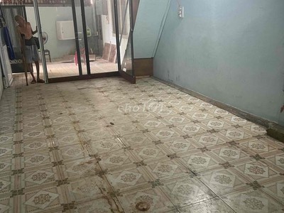 Cho thuê pjongf khép kín chính chủ t2 8112