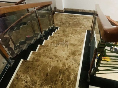Cho thuê pjongf khép kín chính chủ t2 8460