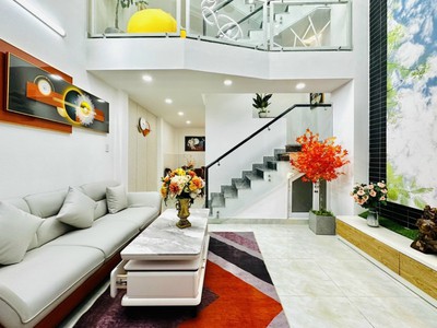 Cho thuê pjongf khép kín chính chủ t2 7688