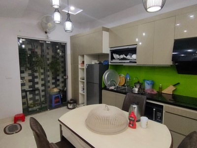 Cho thuê pjongf khép kín chính chủ t2 7679