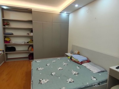 Cho thuê pjongf khép kín chính chủ t2 7681