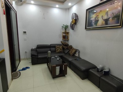 Cho thuê pjongf khép kín chính chủ t2 7680