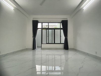 Cho thuê pjongf khép kín chính chủ t2 8570