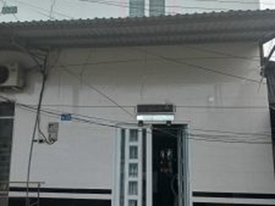 Cho thuê pjongf khép kín chính chủ t2 7933