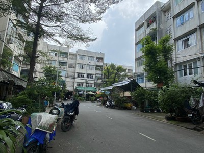 Cho thuê pjongf khép kín chính chủ t2 7758