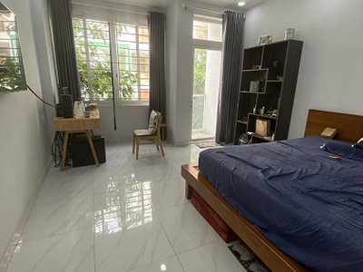 Cho thuê pjongf khép kín chính chủ t2 7825