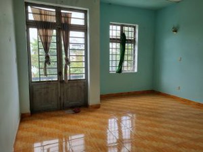 Cho thuê pjongf khép kín chính chủ t2 8037