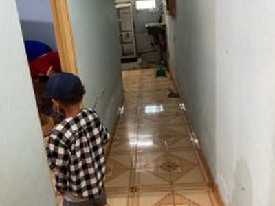 Cho thuê pjongf khép kín chính chủ t2 7999