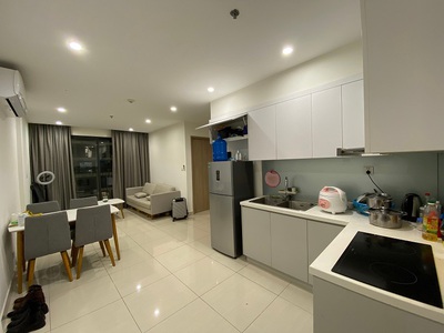 Cho thuê pjongf khép kín chính chủ t2 8267