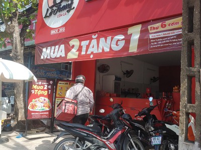 Cho thuê pjongf khép kín chính chủ t2 8384