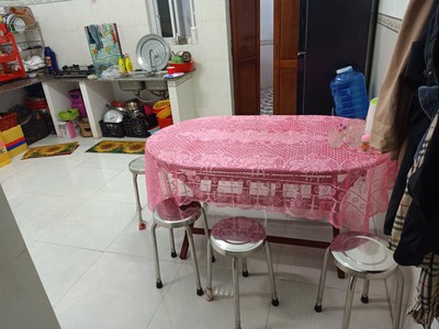 Cho thuê pjongf khép kín chính chủ t2 8492