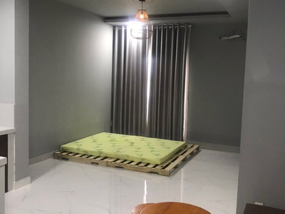 Cho thuê pjongf khép kín chính chủ t2 8574